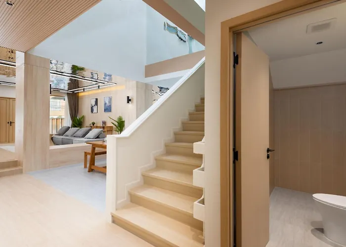 빌라 Spacious 4br Muji With Loft Pool In Ekkamai